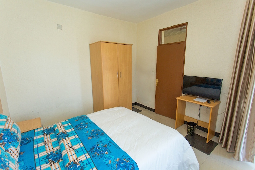 Standard Double Room photo 2