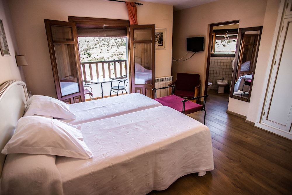 Superior Double Room, Balcony photo 3
