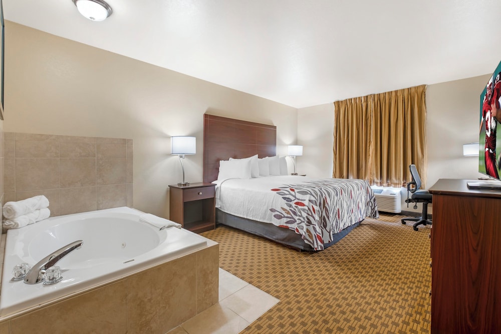 Superior Room, 1 King Bed, Non Smoking, Jetted Tub