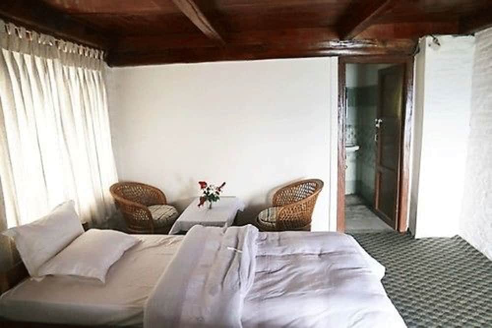 Standard Double or Twin Room, 2 Twin Beds, Mountain View, Mountainside