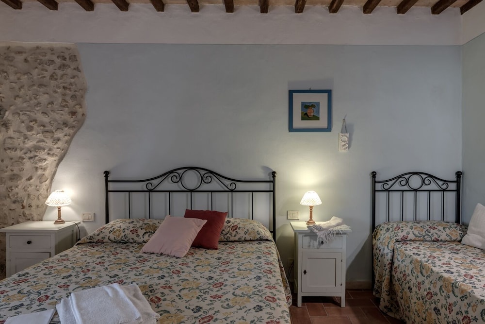 Apartment, 2 Bedrooms (7 people) photo 2