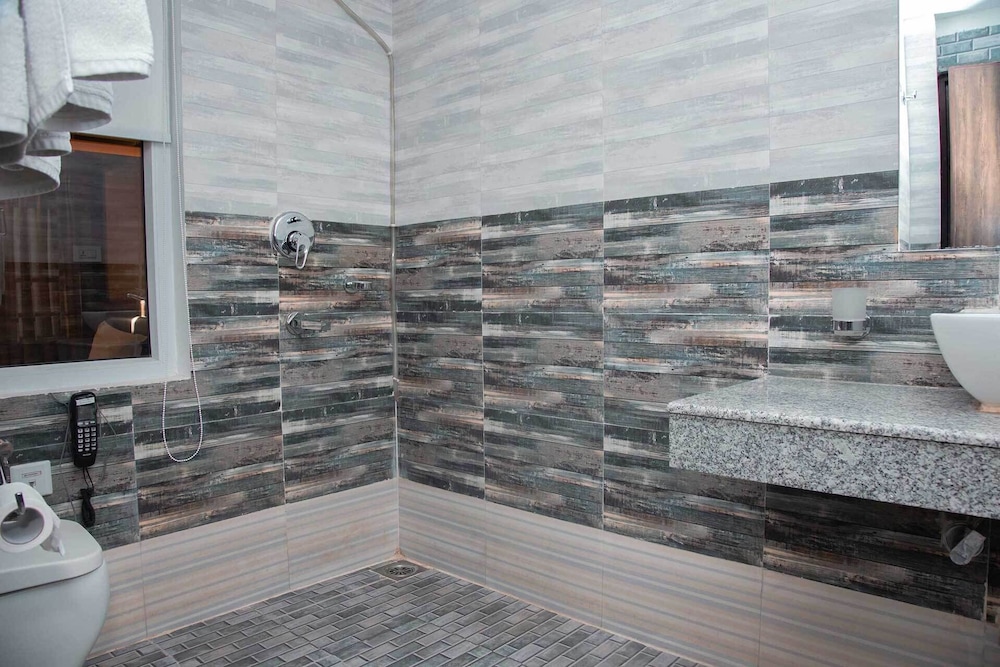 Executive Studio Suite - Photo 1