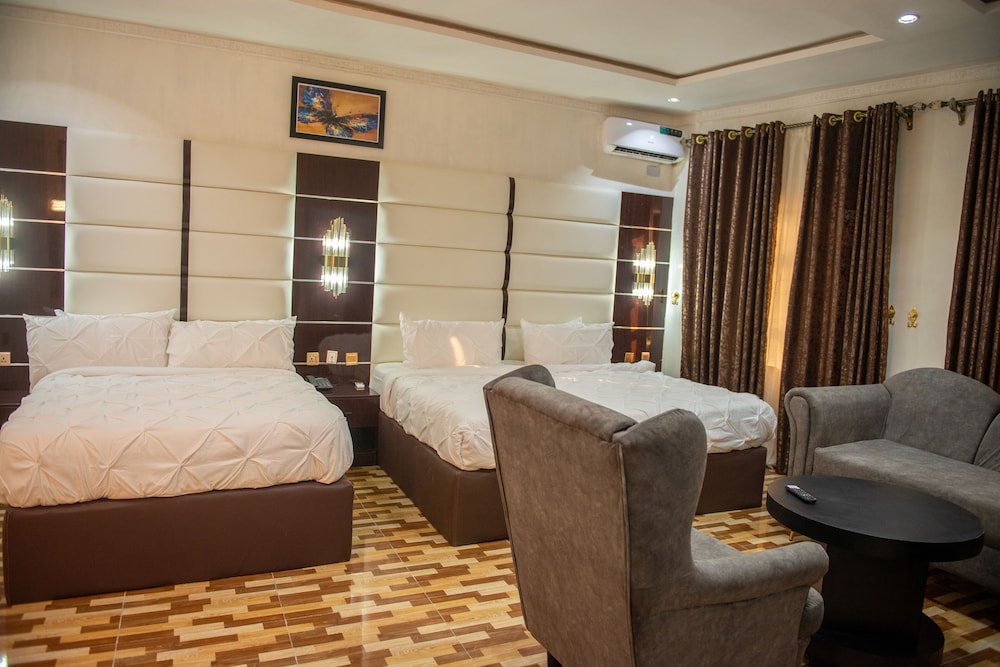 Presidential Suite photo 2