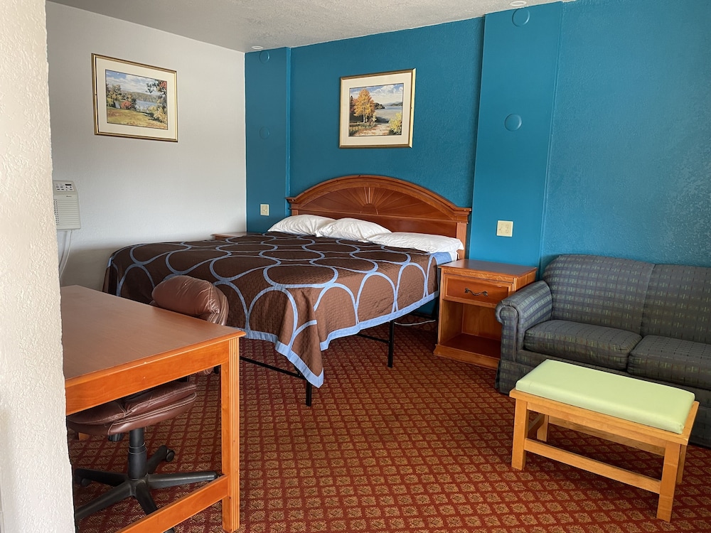 Room, 1 King Bed, Non Smoking