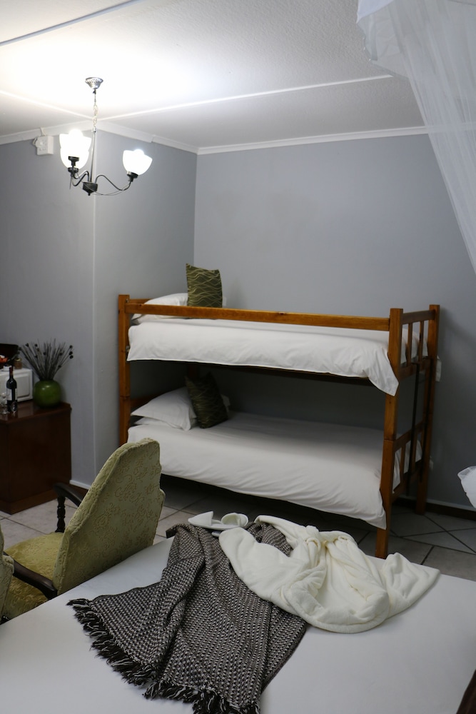 Family Suite, 1 Bedroom (Zezi Family Room ) photo 3