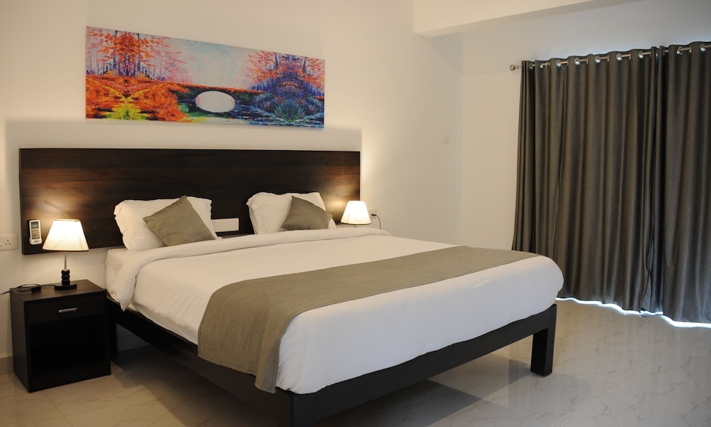 Deluxe Double Room Single Use