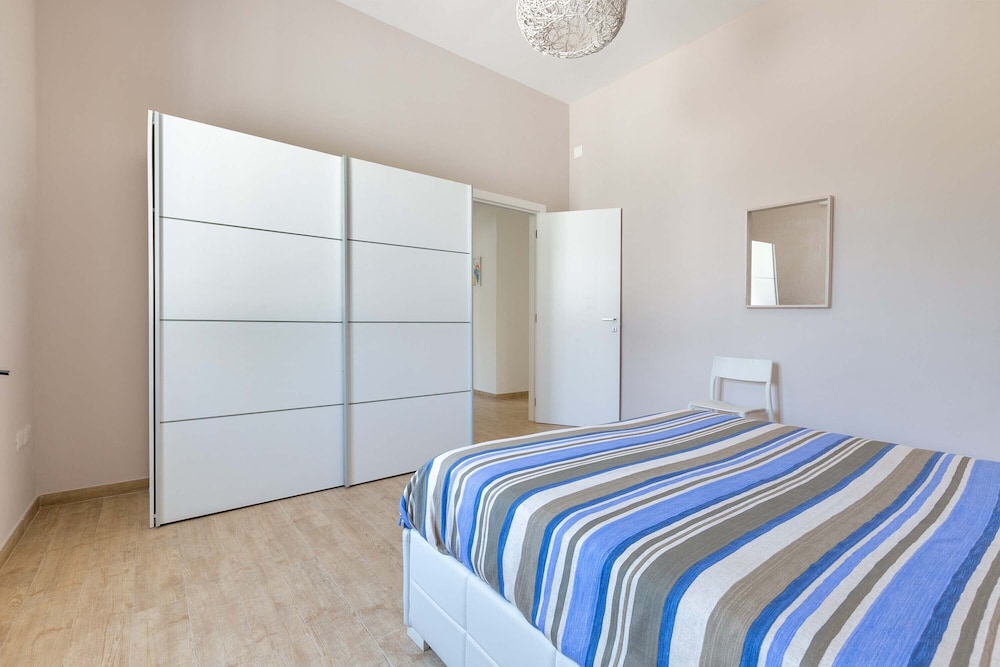 Standard House, 3 Bedrooms photo 2