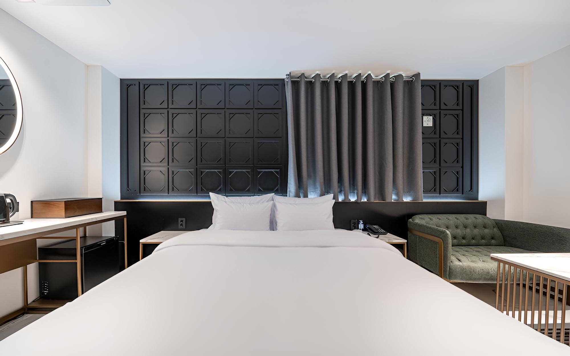 Room (Deluxe Premium (Gaming PC OTT Bathtub) photo 1
