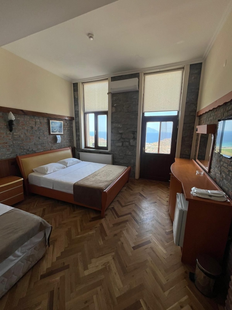 Family Triple Room photo 1