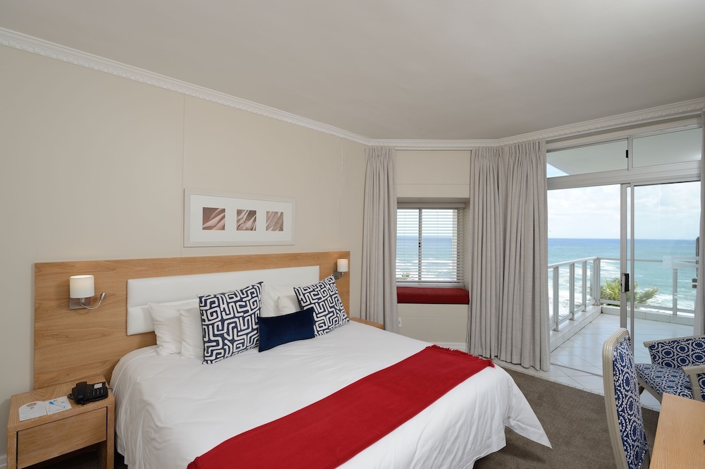 Suite, 2 Bedrooms - Photo 1