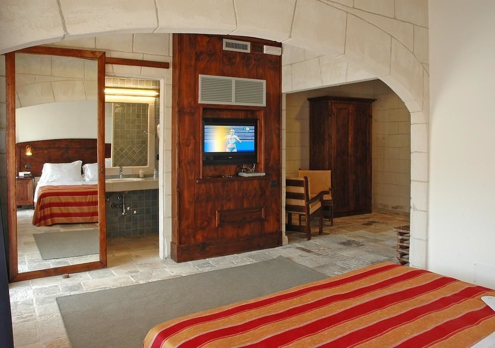 Classic Double or Twin Room - Photo 2