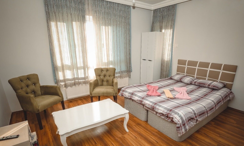 Economy Apartment