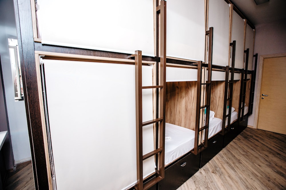 Shared Dormitory, Mixed Dorm (10 beds)