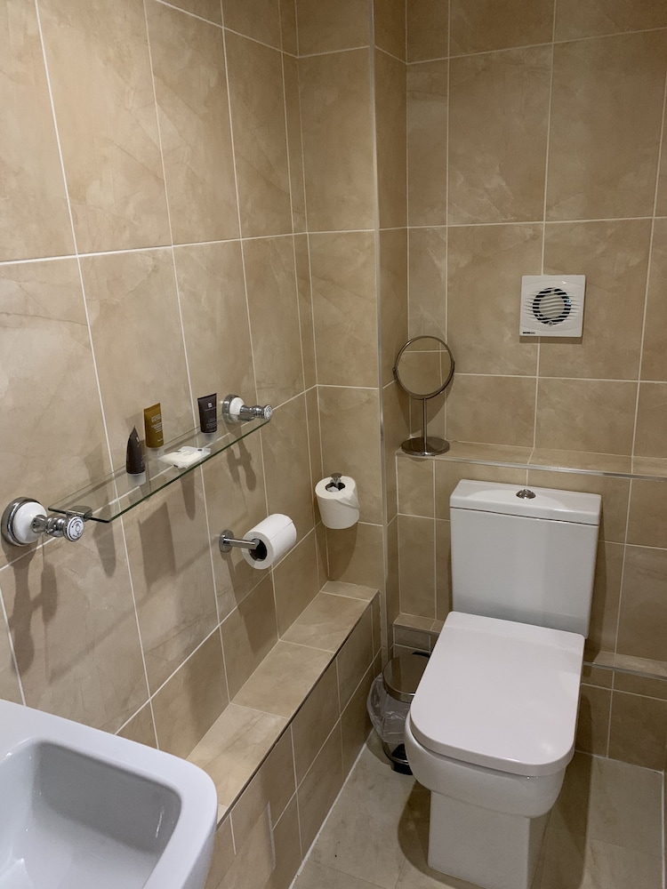 Executive Room, Multiple Beds, Non Smoking - Photo 3