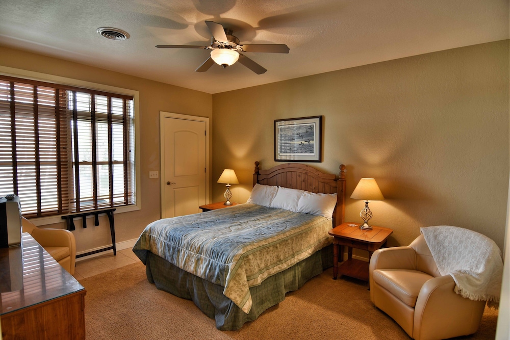 Condo, 1 Bedroom