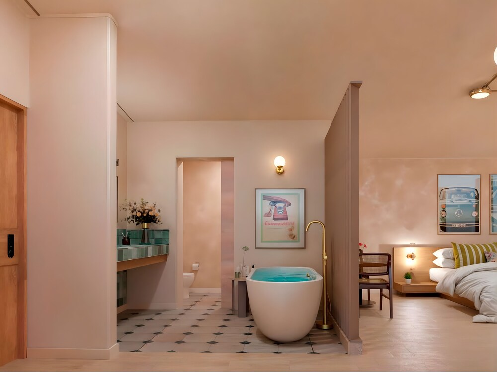 Signature Room, Pool View