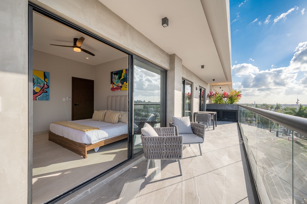 Elite Apartment, 2 Bedrooms, Terrace, Ocean View photo 3