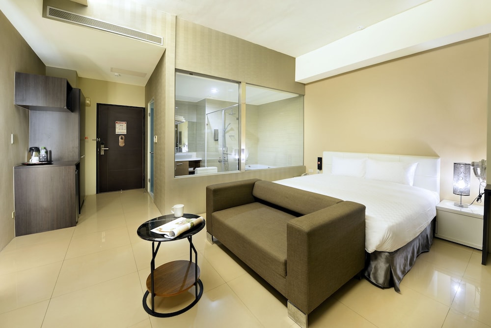 Panoramic Double Room, Lake View photo 3