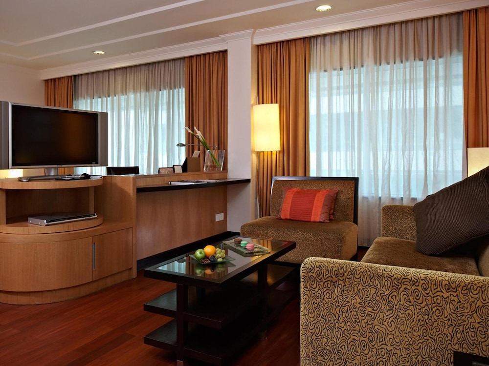 Executive Suite