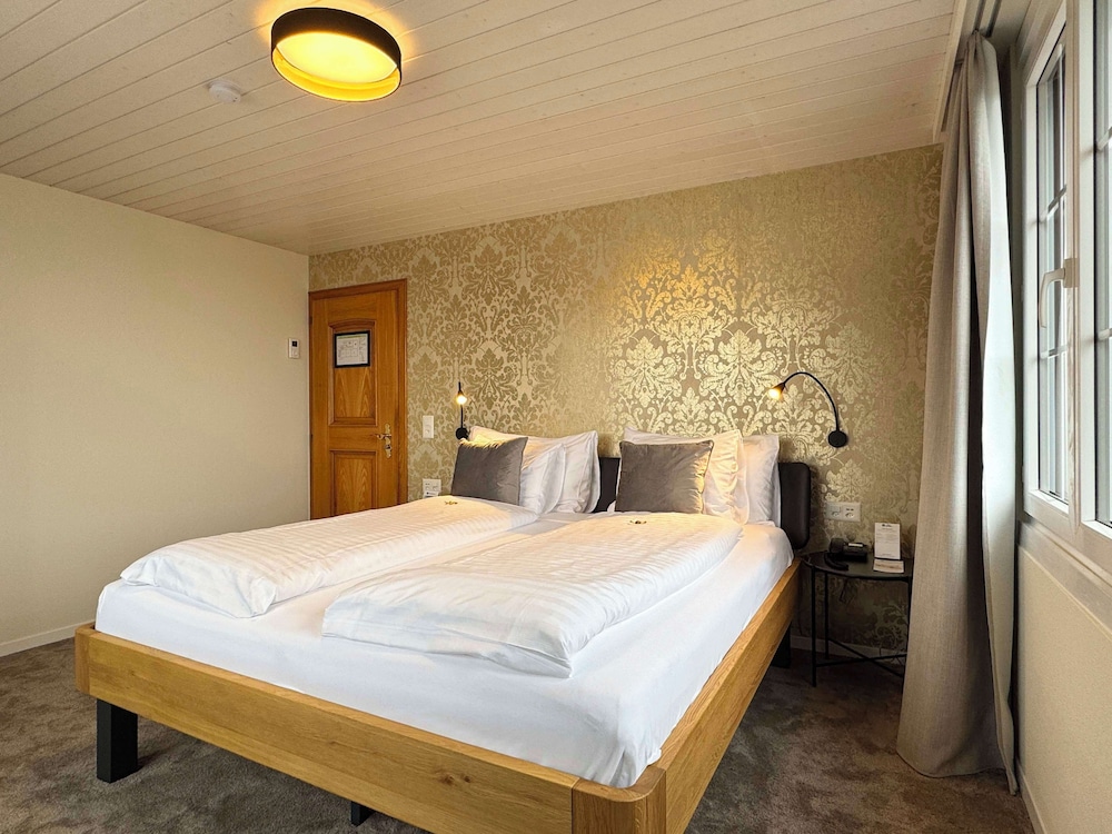 Standard Apartment, Multiple Beds, Kitchen