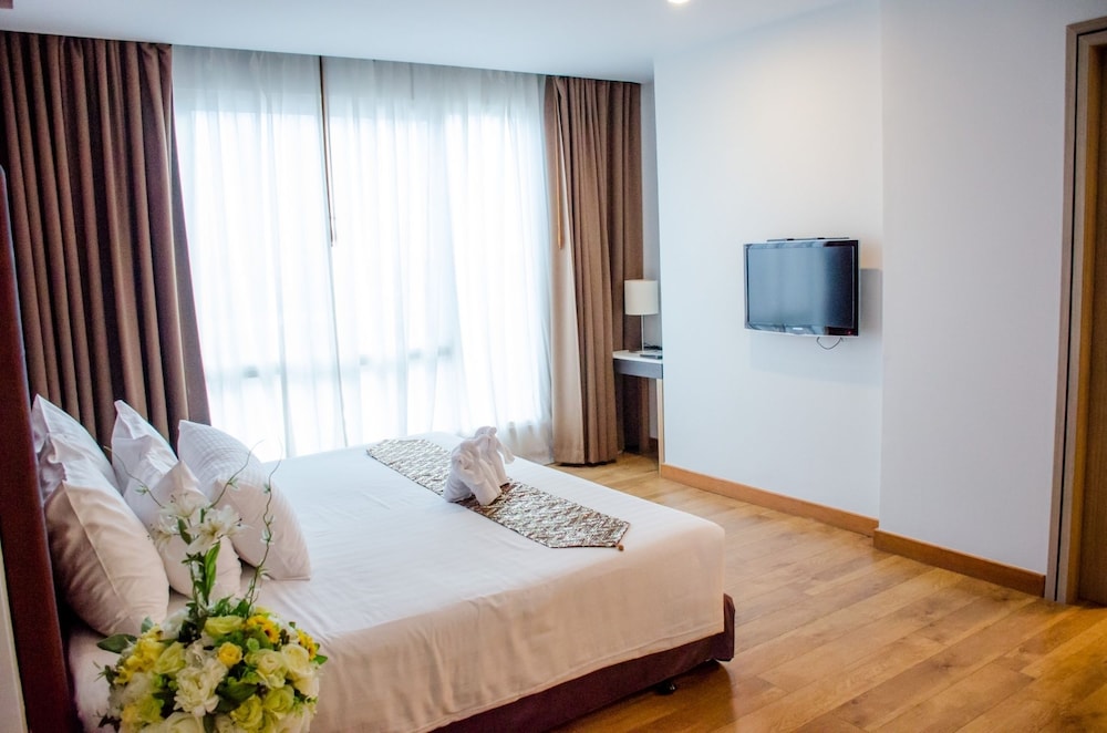 Grand Design Suite - Photo 18