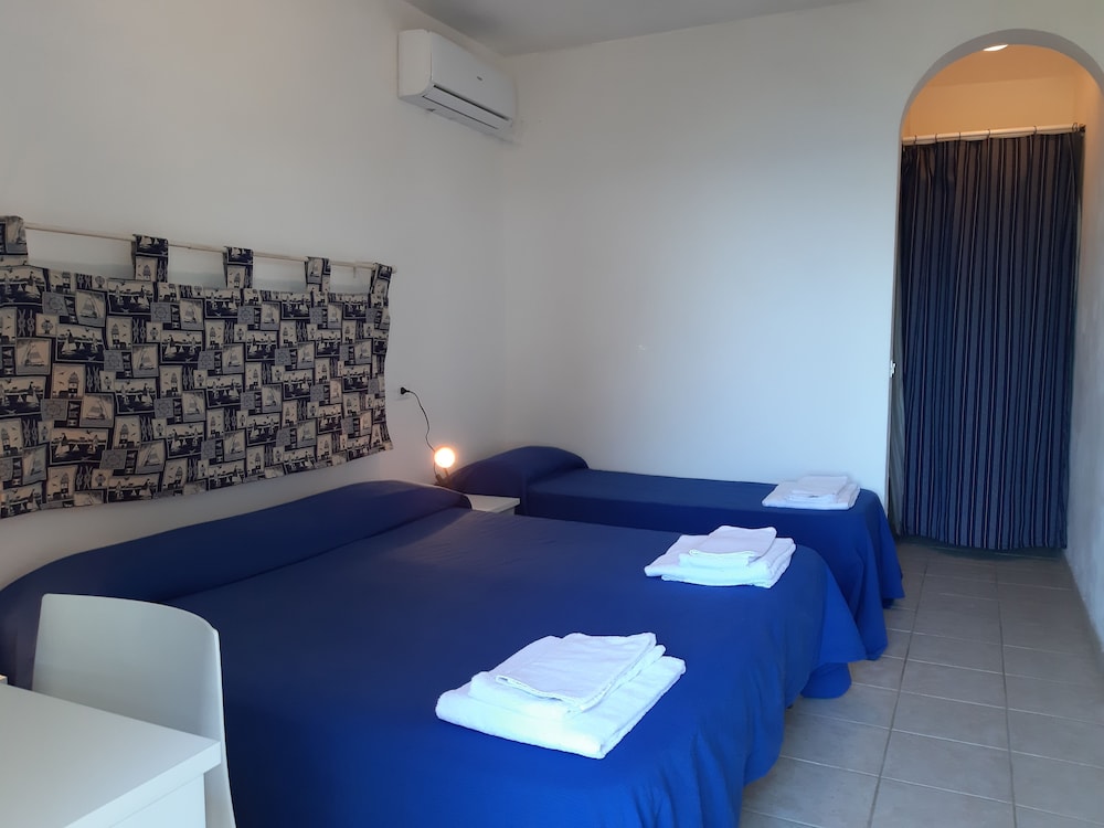 Triple Room, Sea View photo 2