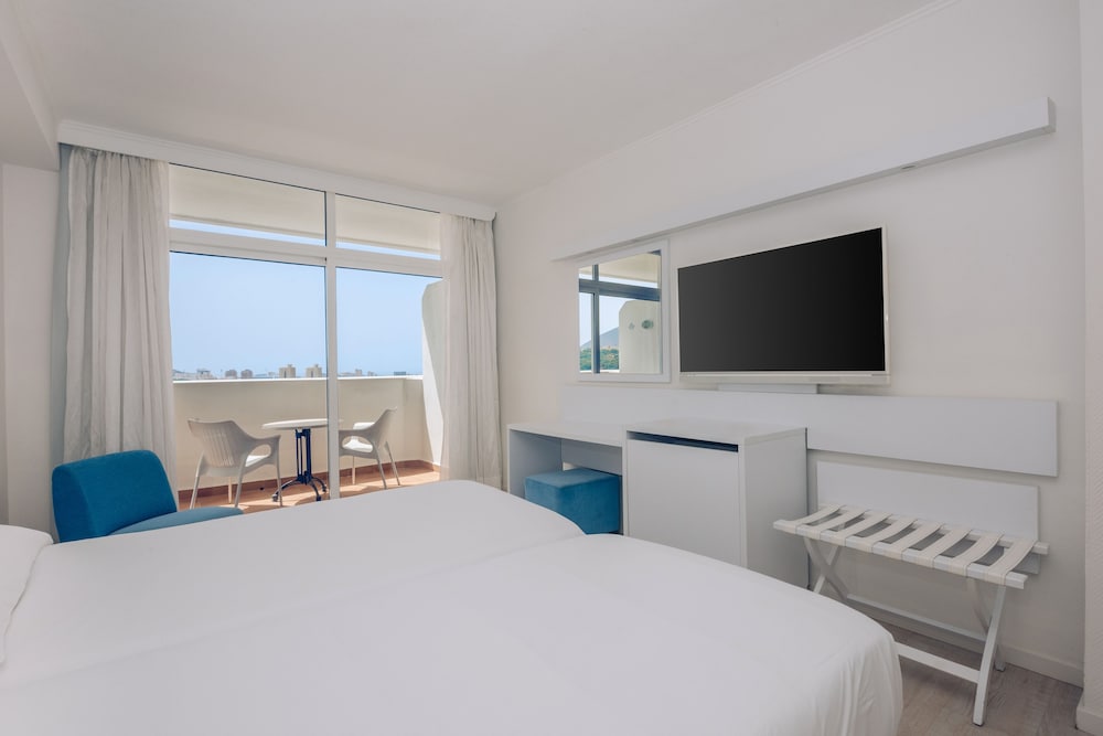 Basic Twin Room