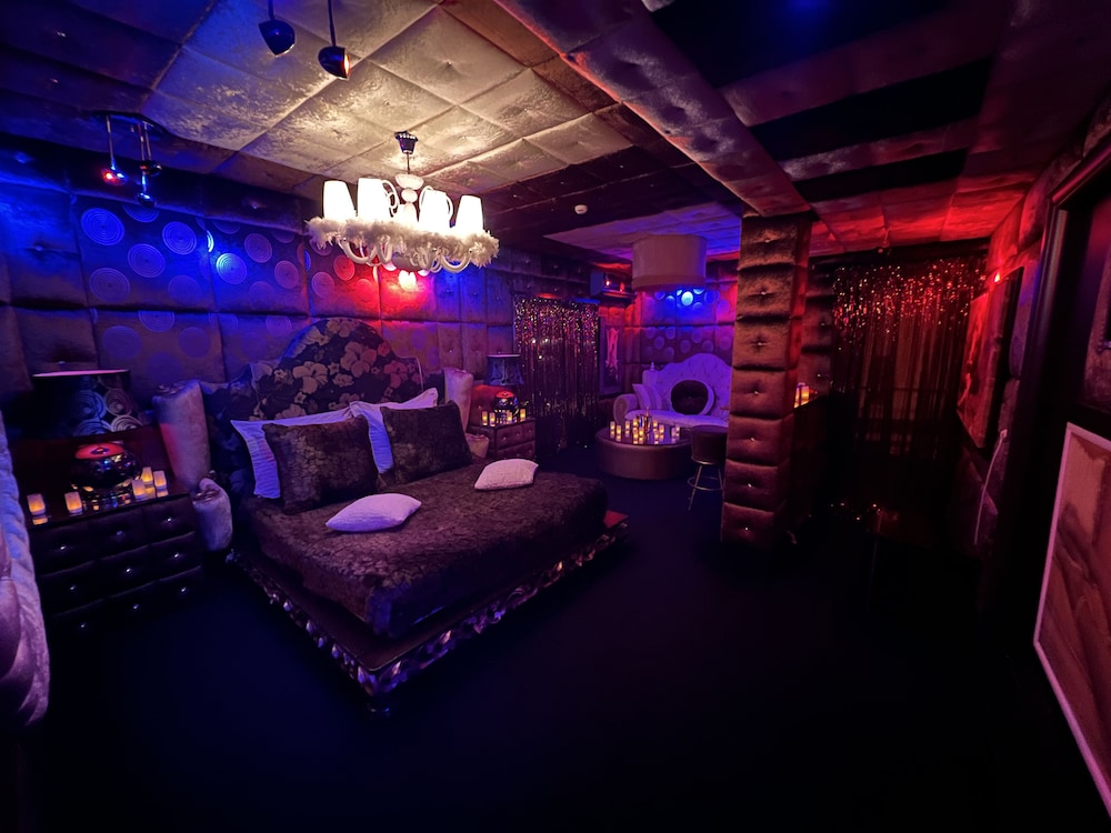 Elite Studio Suite photo 1