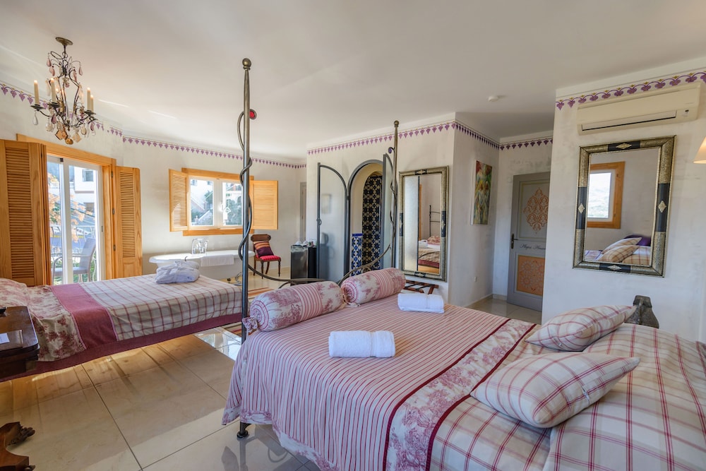 Family Quadruple Room