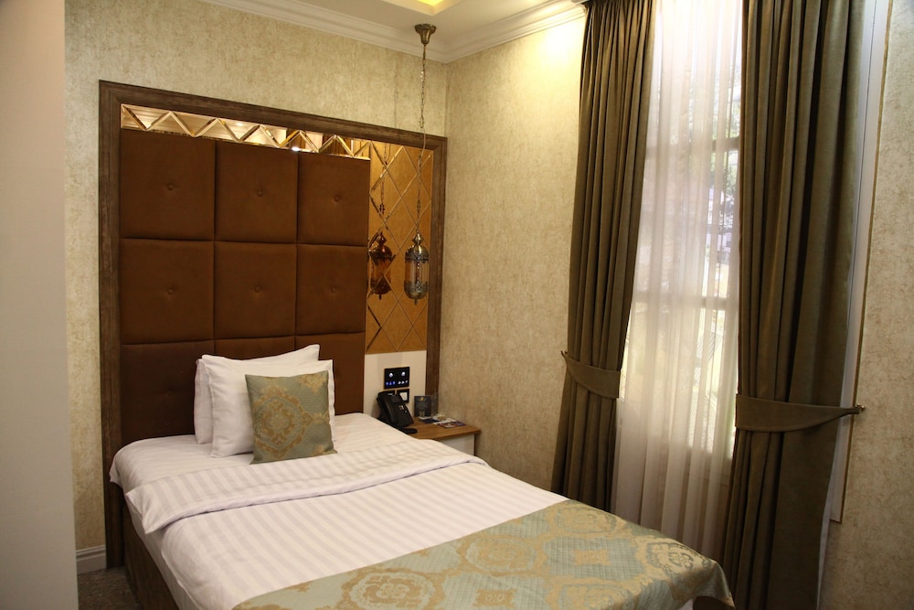 Economy Single Room
