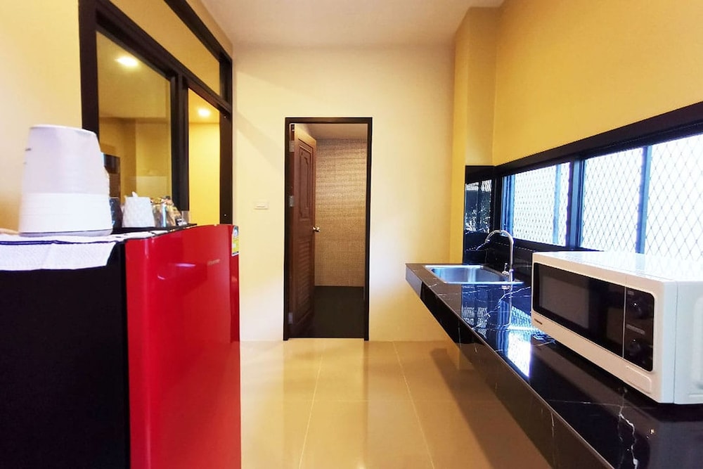 Deluxe Twin Room - Photo 6