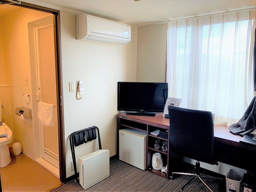 Double Room, Non Smoking (B) photo 2