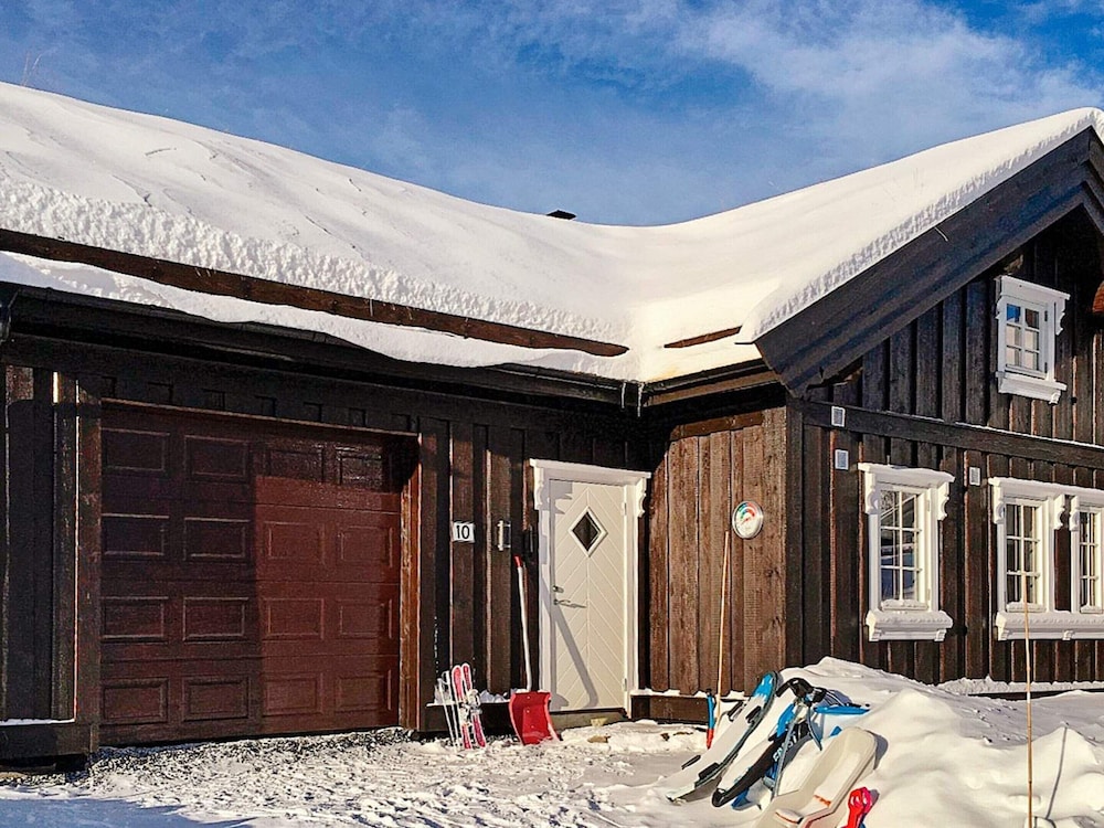 House photo 2