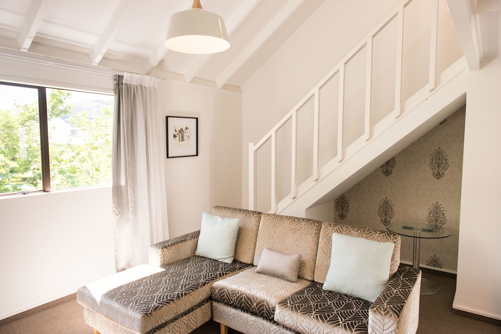 Family Apartment, 2 Bedrooms thumbnail 6