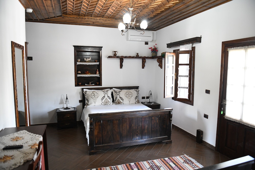 Double Room, Balcony