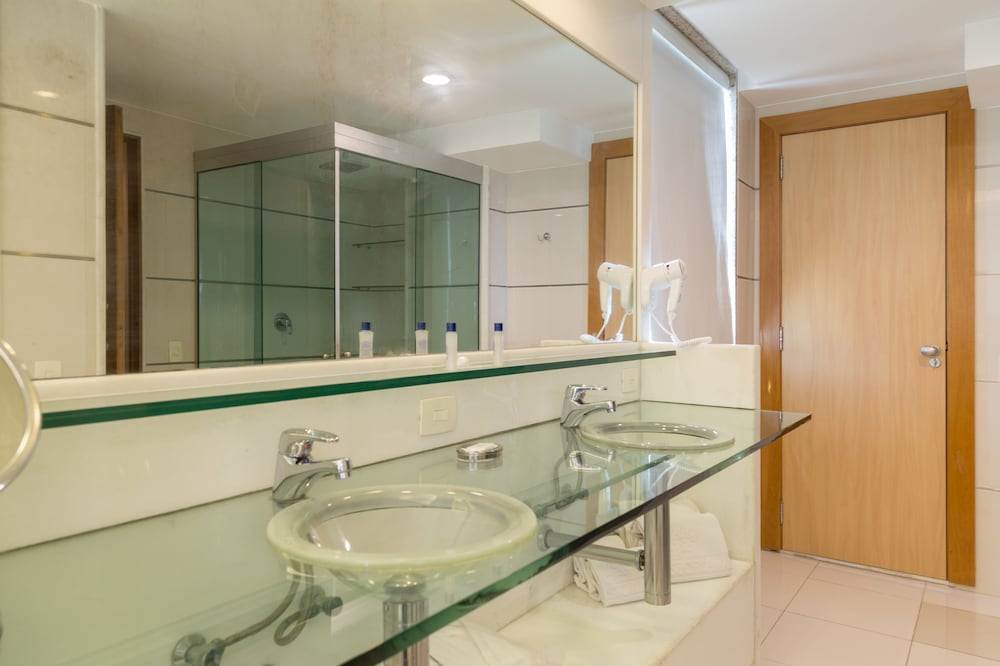Presidential Double Room thumbnail 6