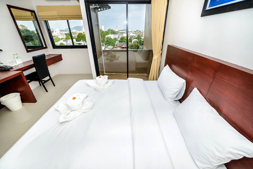 Standard Room - Photo 7