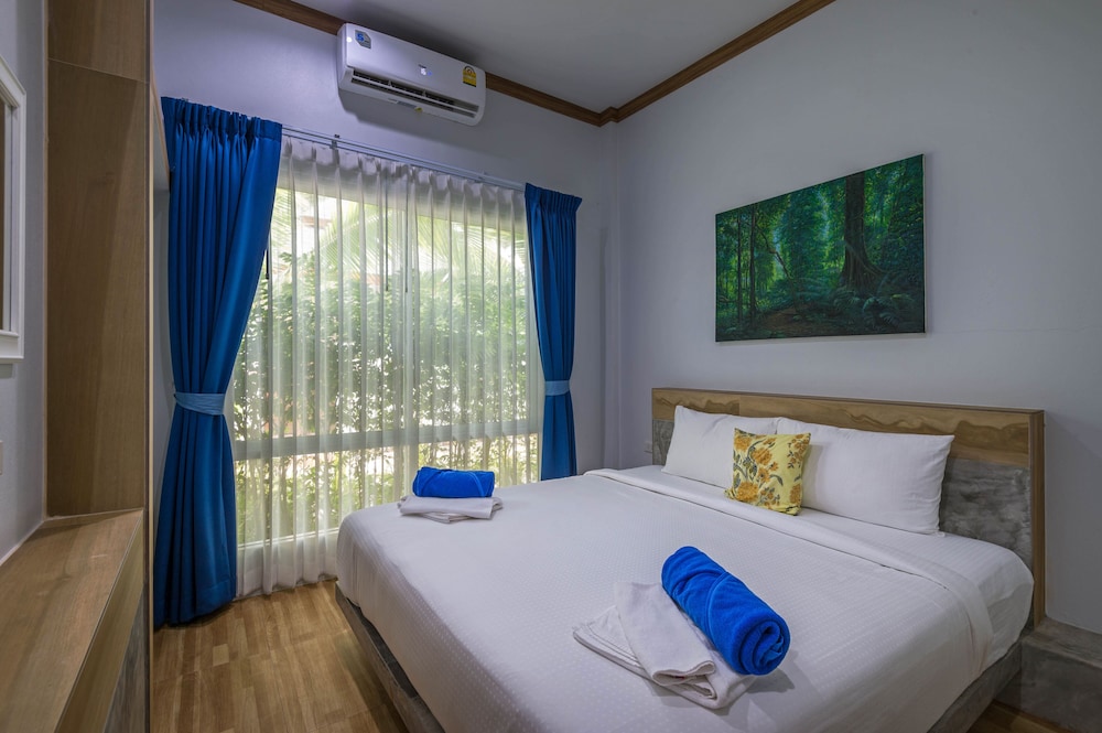 Deluxe Apartment, 2 Bedrooms, Pool Access