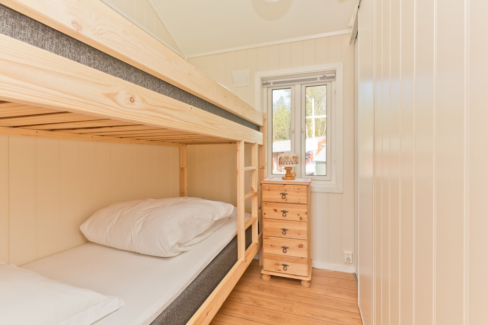 Cabin, 2 Bedrooms, Private Bathroom, Sea View photo 2