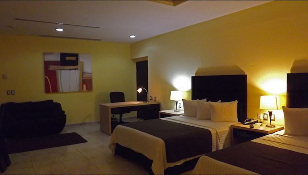 Deluxe Quadruple Room