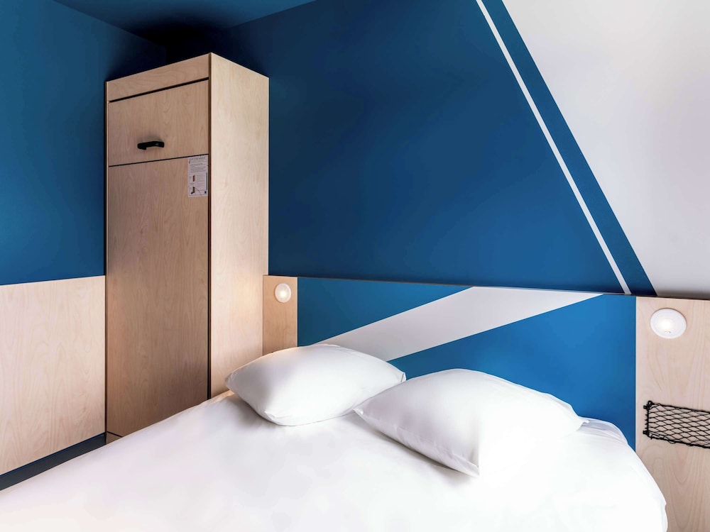 Standard room, 1 double bed and 1 sofa bed