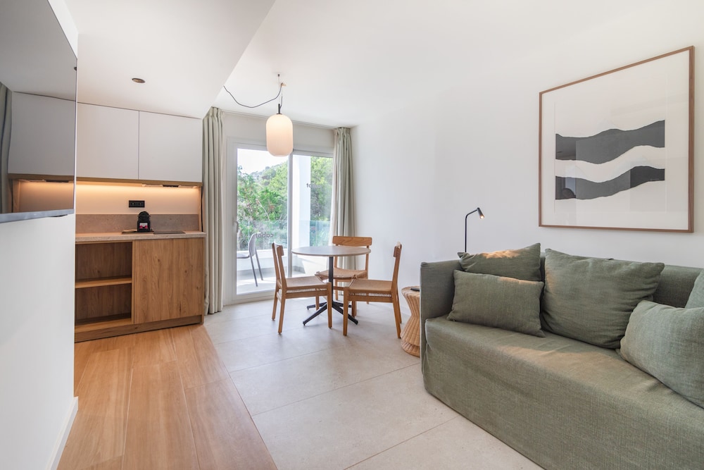 Premium Apartment, Jetted Tub (Terrace) photo 3