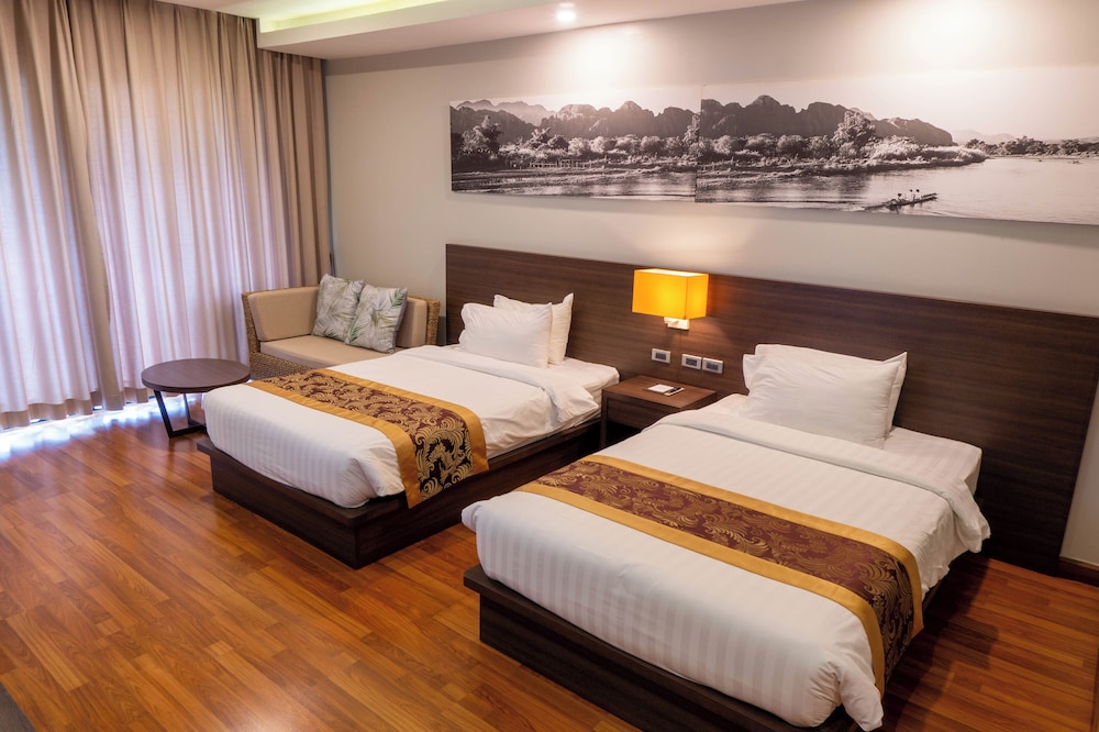Deluxe Twin Room - Photo 2