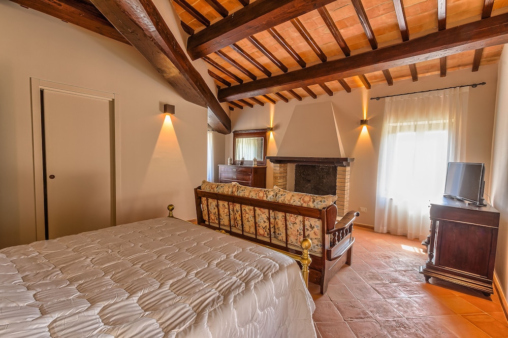 Deluxe Room, Ensuite photo 1