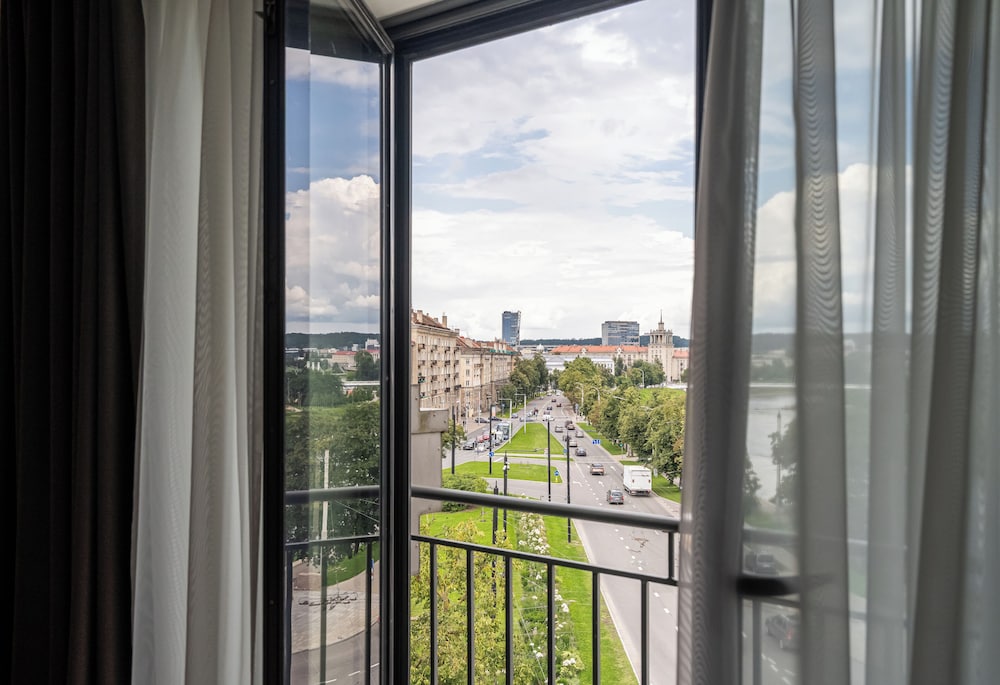 Luxury Apartment photo 2