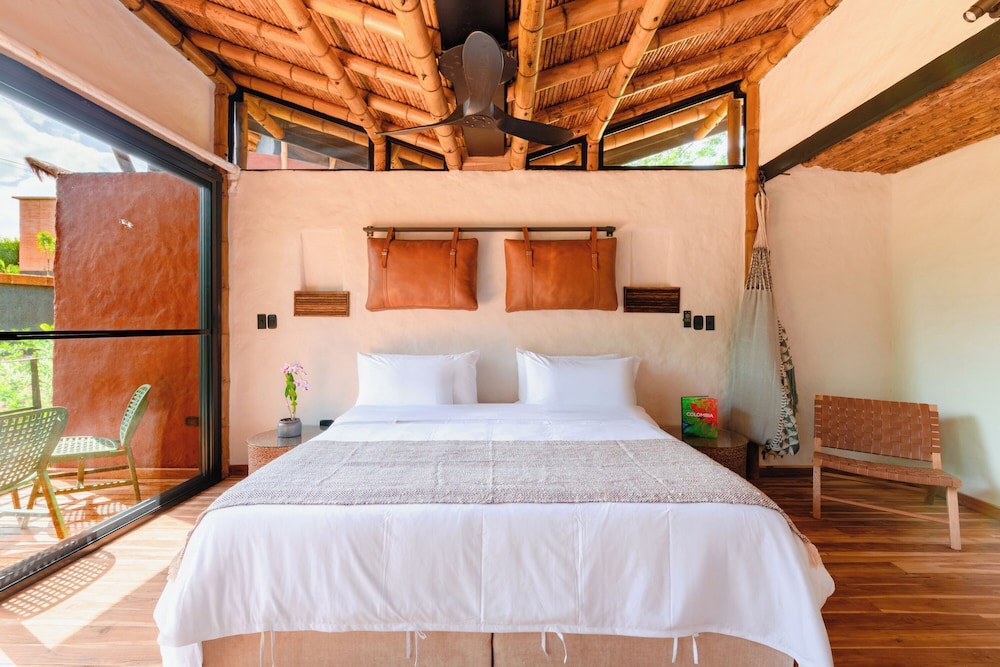 Standard Cabin, Garden View