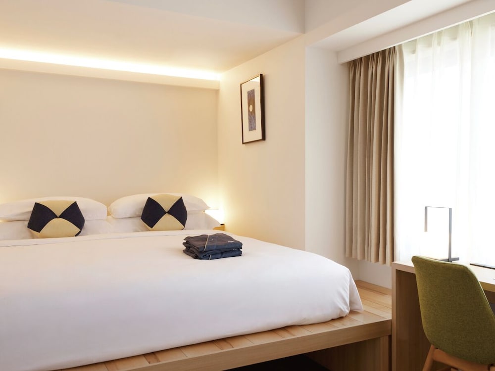 Room, 1 King Bed, Accessible - Photo 1