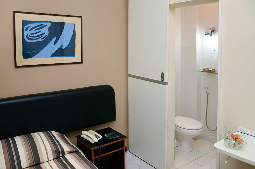 Single Room photo 3