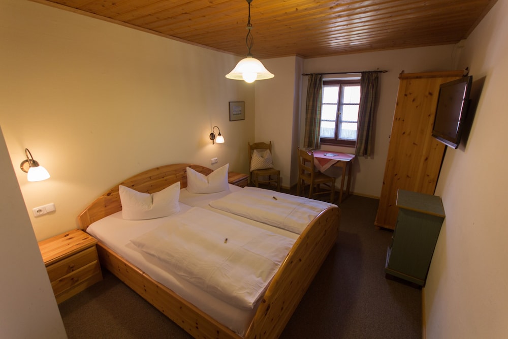 Double Room - Photo 3