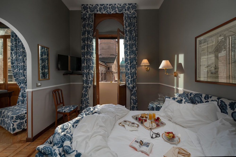 Junior Suite, City View - Photo 2